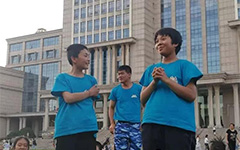 上海东海慈慧公益基金会向复旦大学研支团西部学子励志游学计划捐赠善款